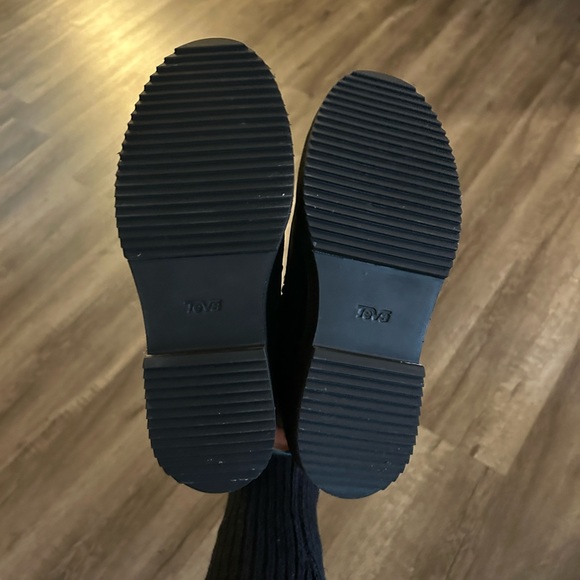 Brand New Teva Midform Boot 6.5 - Picture 4 of 11